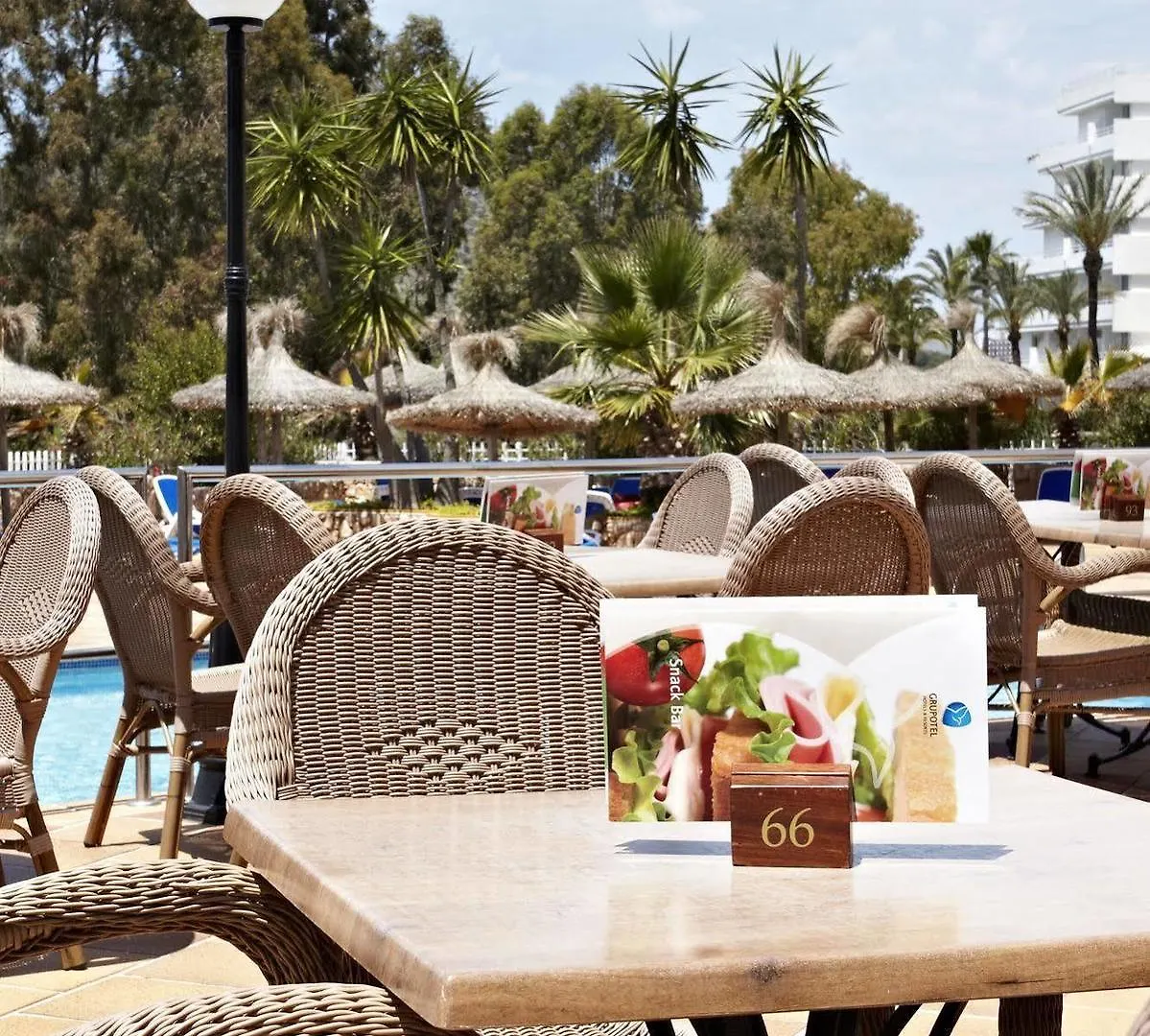 Grupotel Maritimo Port d'Alcúdia Hotel